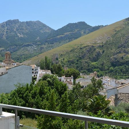 Апартаменты Alojamiento Cazorla Deluxe Экстерьер фото
